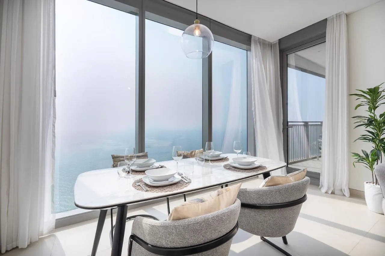 Sunset Spot With Breathtaking View By Suiteable Dubai 0*,