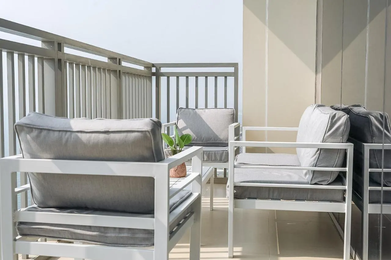 Sunset Spot With Breathtaking View By Suiteable Dubai Apartment
