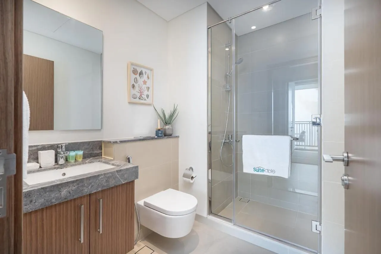 Apartment Sunset Spot With Breathtaking View By Suiteable Dubai