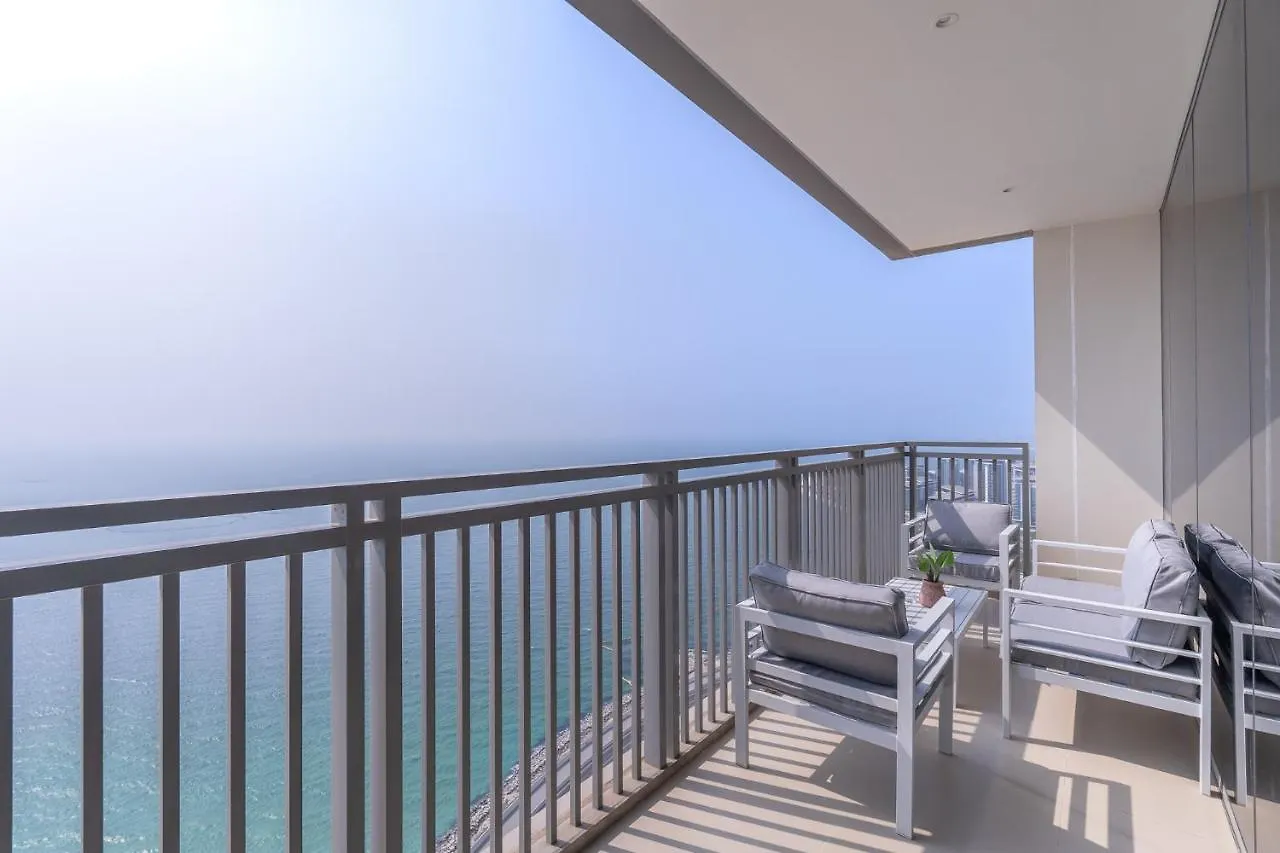 Apartment Sunset Spot With Breathtaking View By Suiteable Dubai
